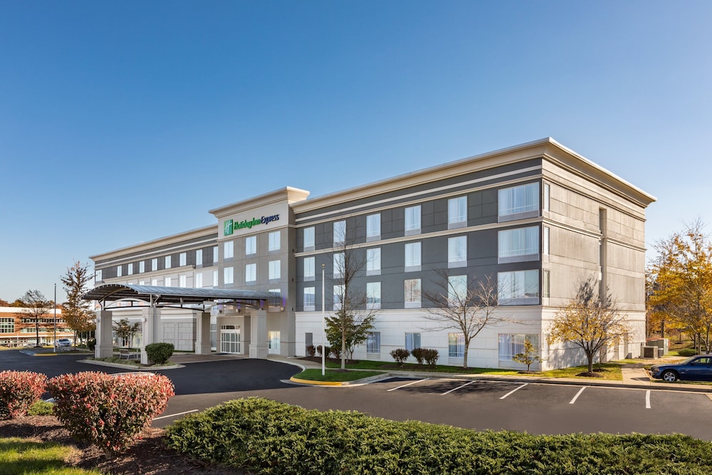 Holiday Inn Dumfries Quantico Center 2/42