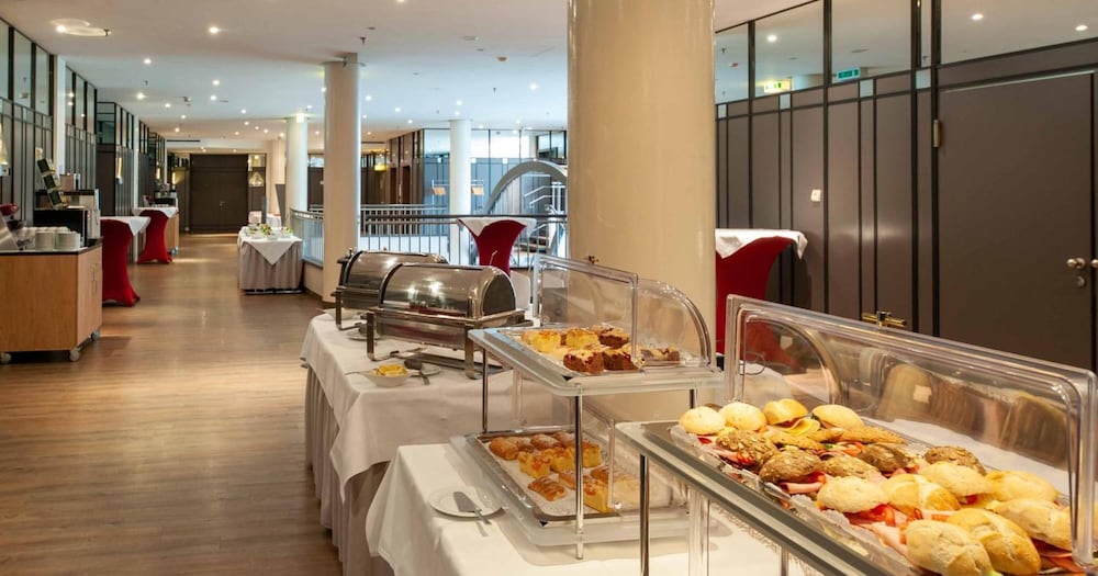 Austria Trend Hotel Metropol 6/25