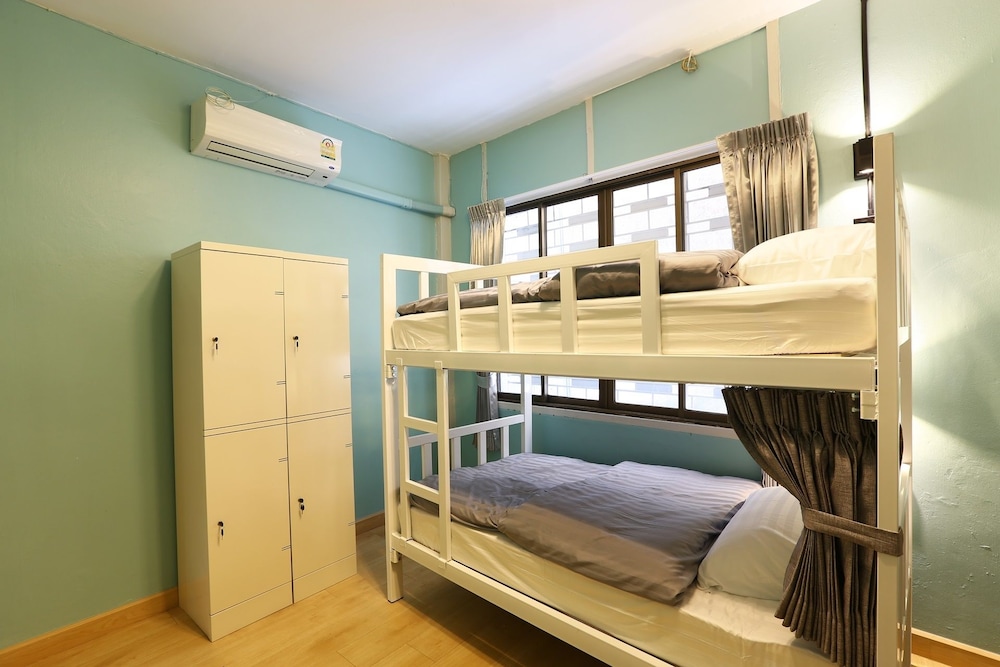 Hub Hatyai Hostel 5/27