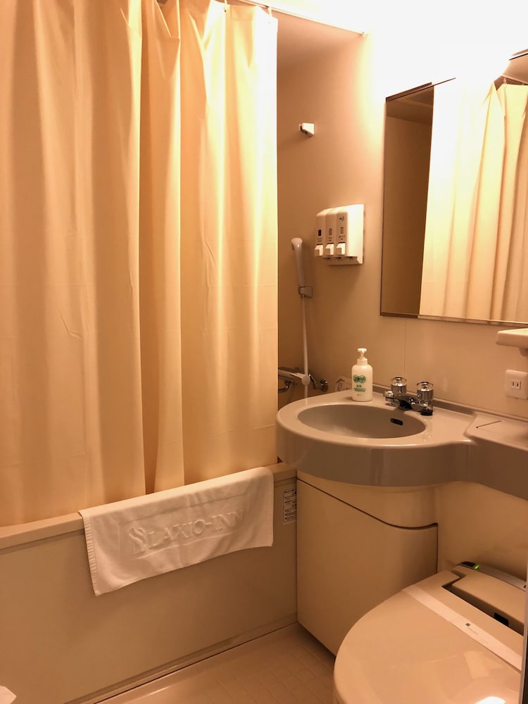 Laxio Inn 38/38
