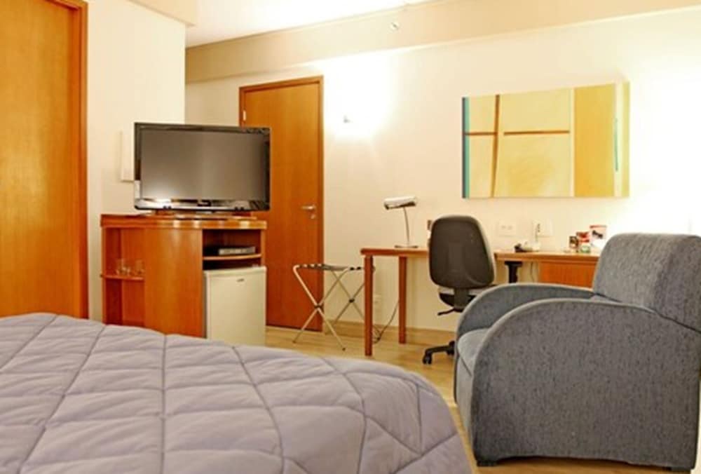 Travel Inn Hotels Ibirapuera 9/35