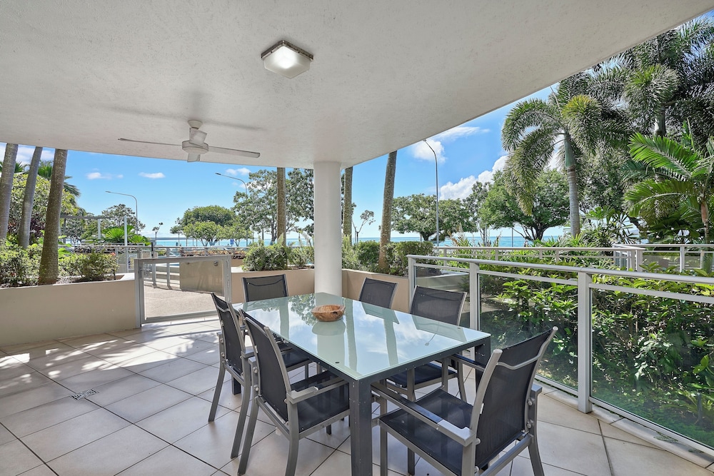 Vision Cairns Apartments 54/72
