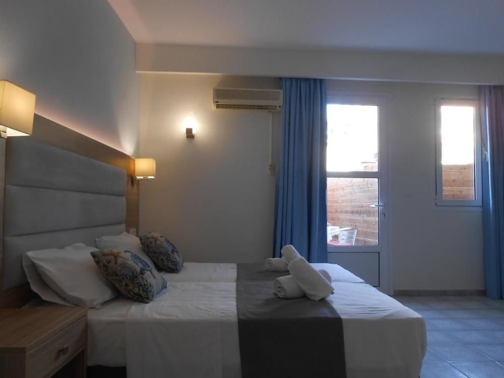 Aristo Apartments 22/57
