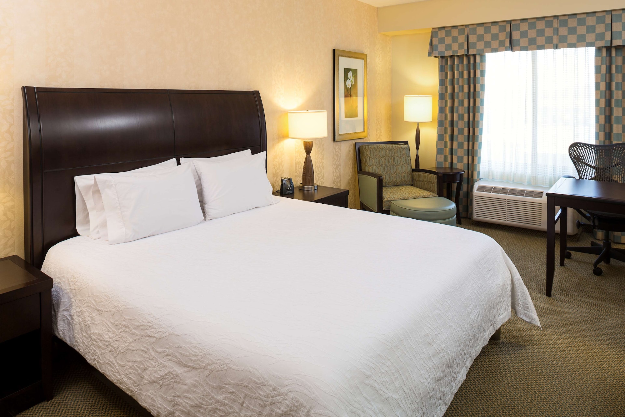 Evolution, King Bed