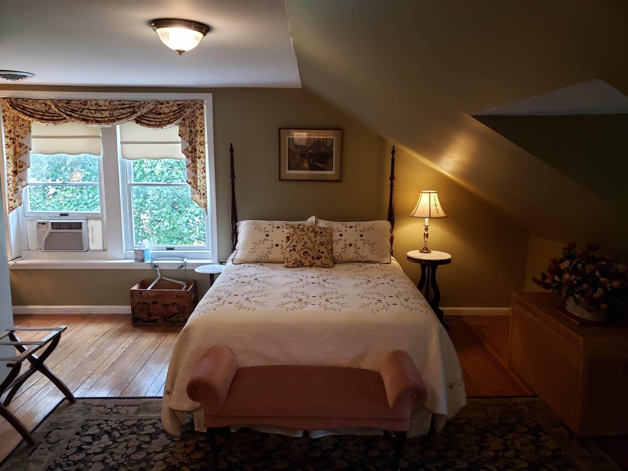 Suite, 2 Trundle Beds, Queen Bed