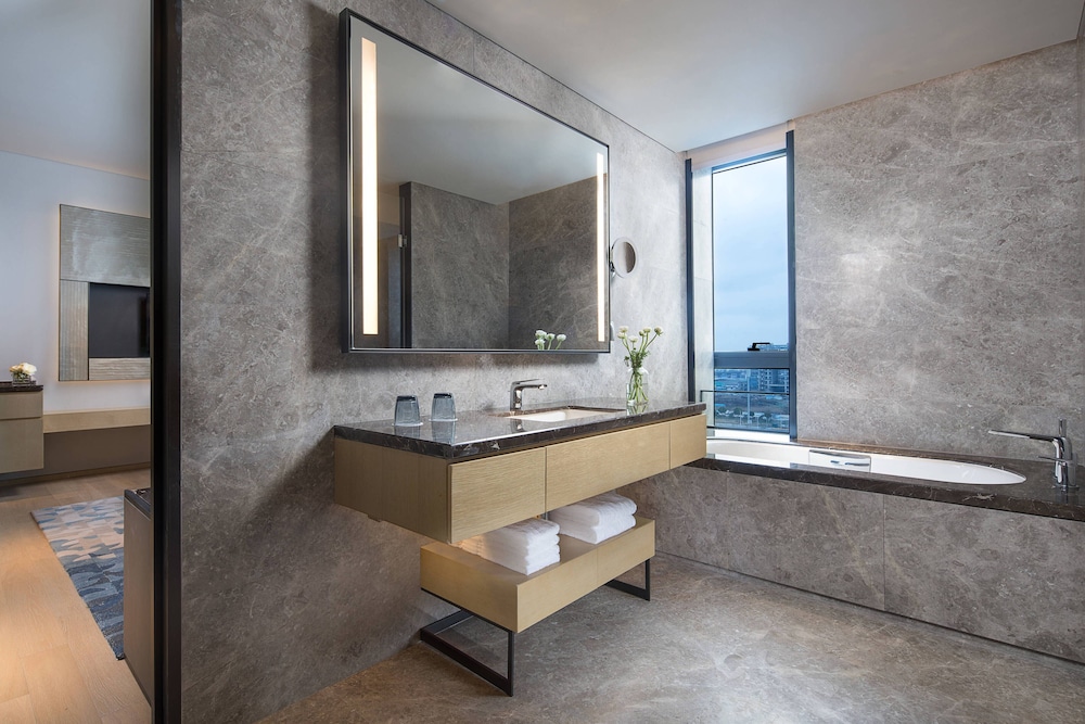 Courtyard By Marriott Shanghai Hongqiao 18/40