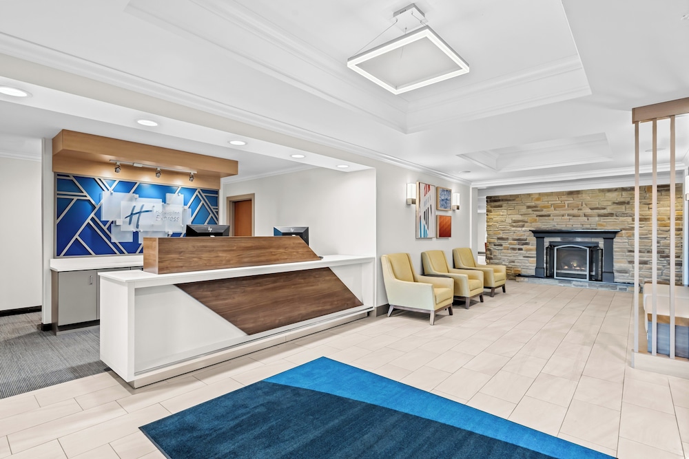 Holiday Inn Express Washington Court House 8/55