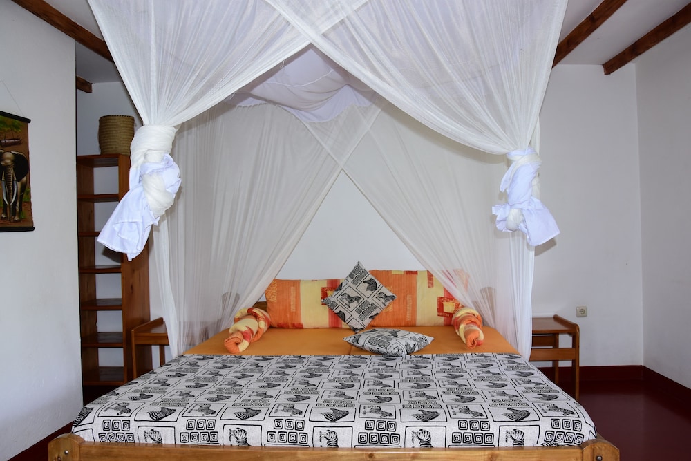 Meru View Lodge 9/28