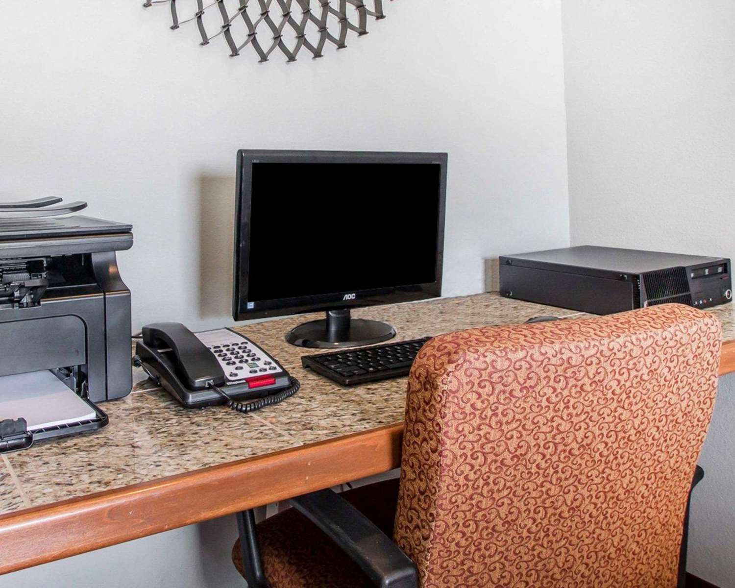 Quality Inn Us65 E Battlefield Rd Springfield 24/30
