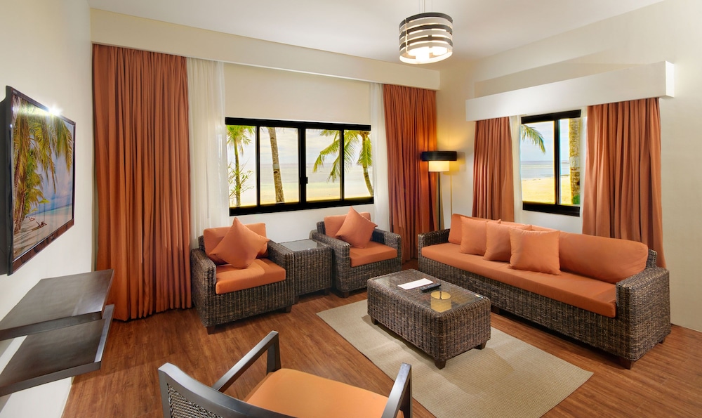 Oceanica Resort Panglao 53/77