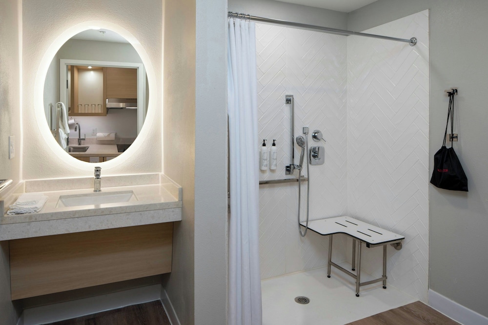 TownePlace Suites Memphis Cordova 18/19