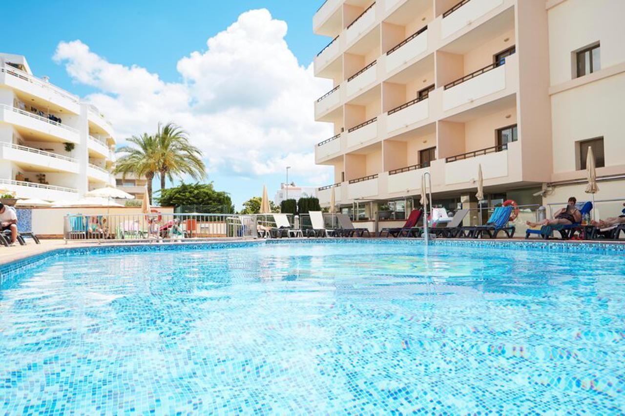 Invisa Hotel La Cala 4/99