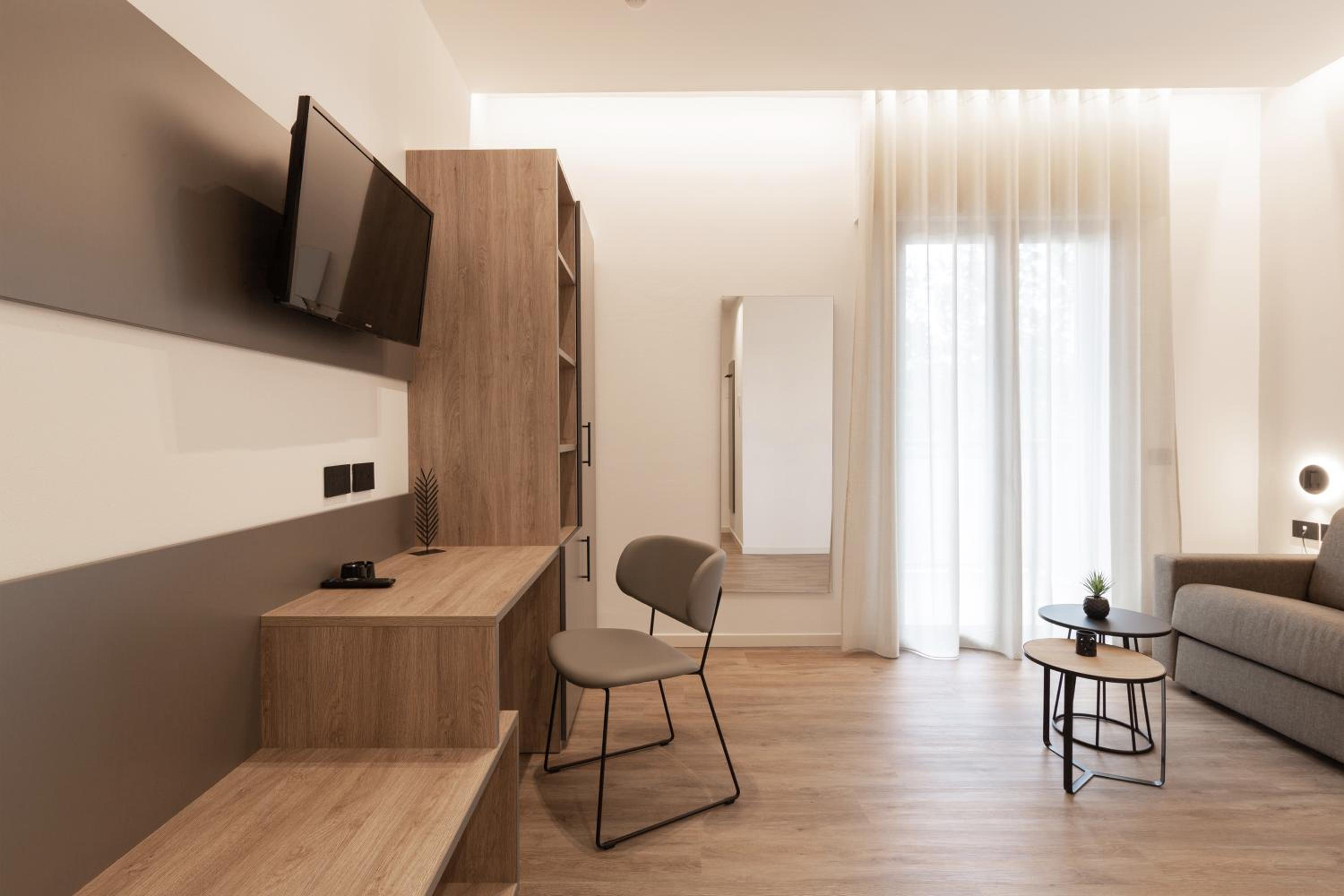 Hotel Renzo 28/50