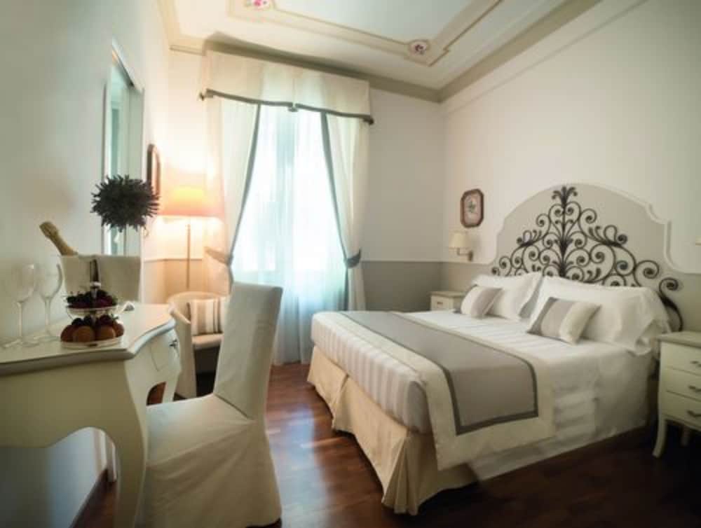 Room at Hotel Jolanda, SANTA MARGHERITA LIGURE