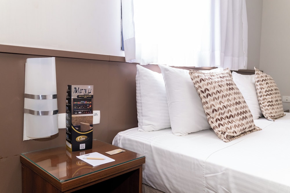 Class Hotel 38/69