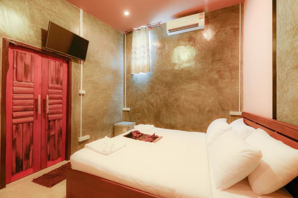 Riverpool Resort 25/50
