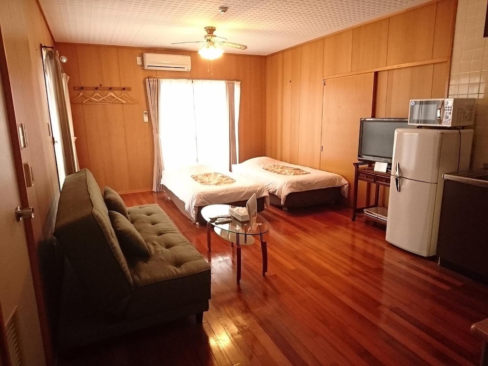 Kokusai Towns Inn 20/72