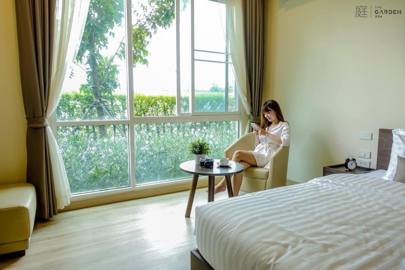 Garden Suite، The Garden 304 4/8