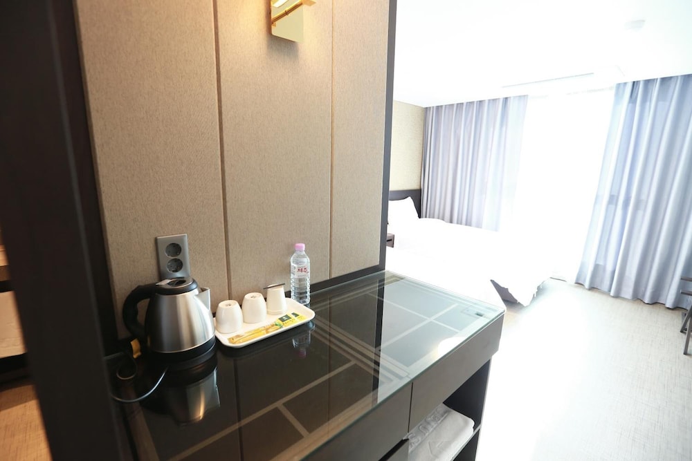 Jeju Stay Hotel 24/47