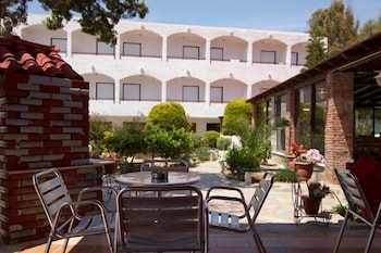 Hotel Ionikos 7/21