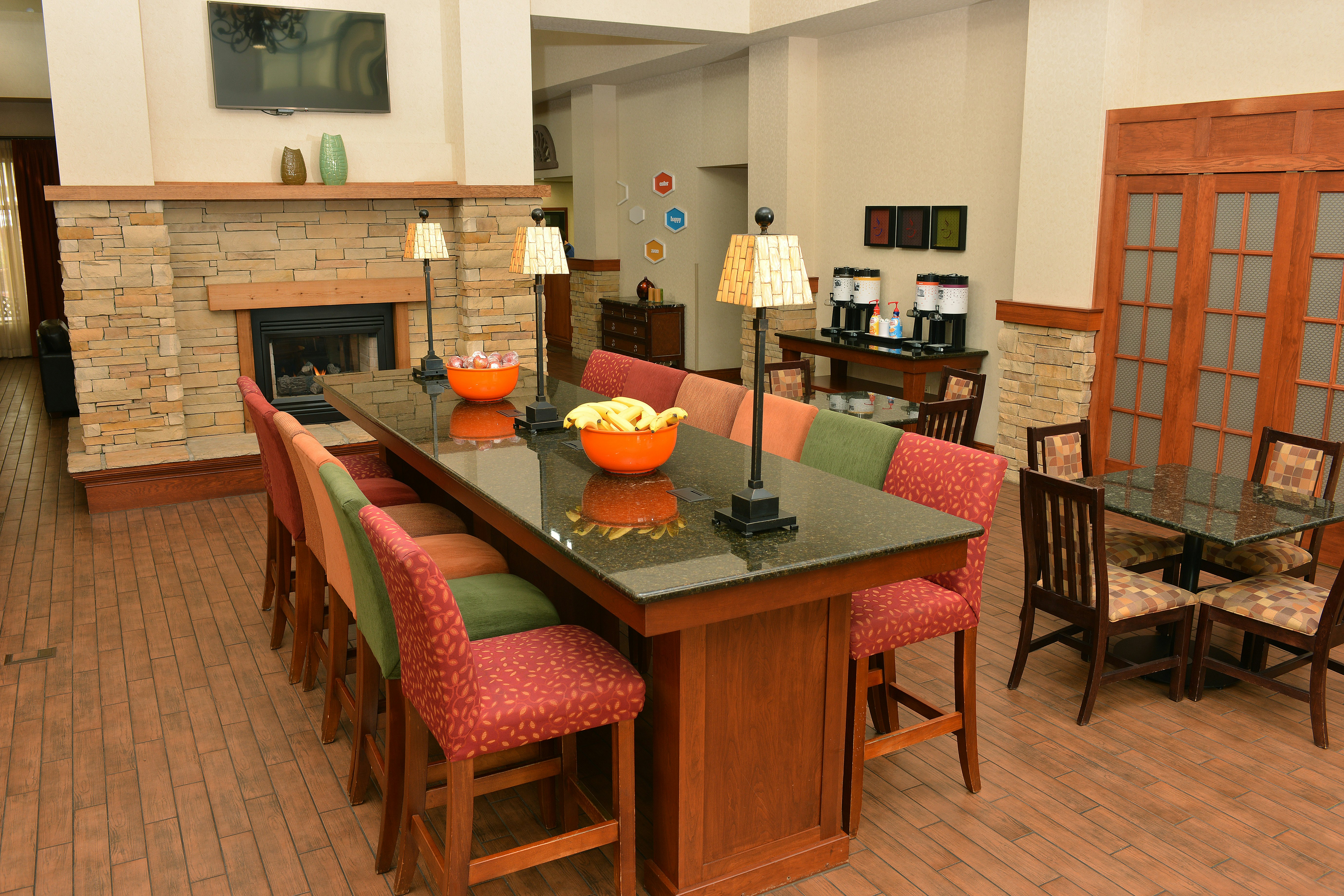 Hampton Inn and Suites Springfield 22/26