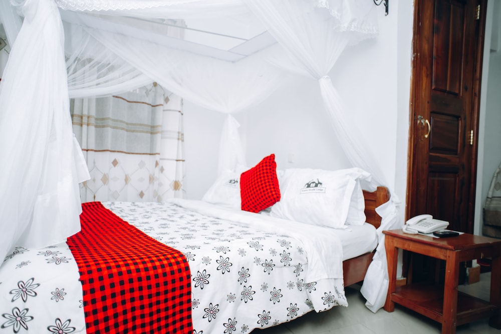 Arusha Giraffe Lodge 17/50