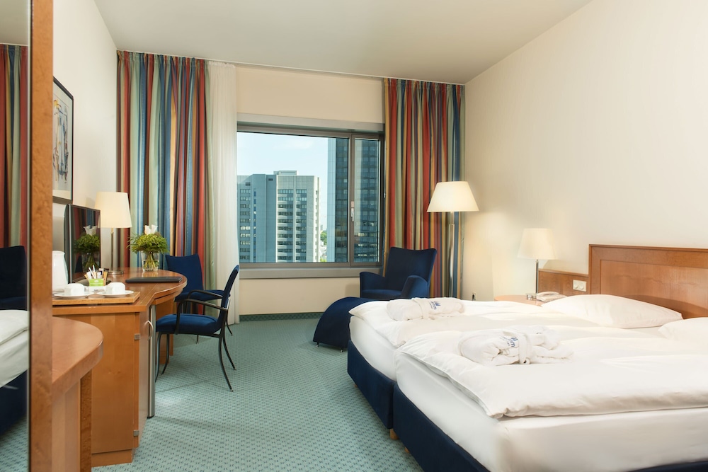 Maritim Hotel Frankfurt 19/72