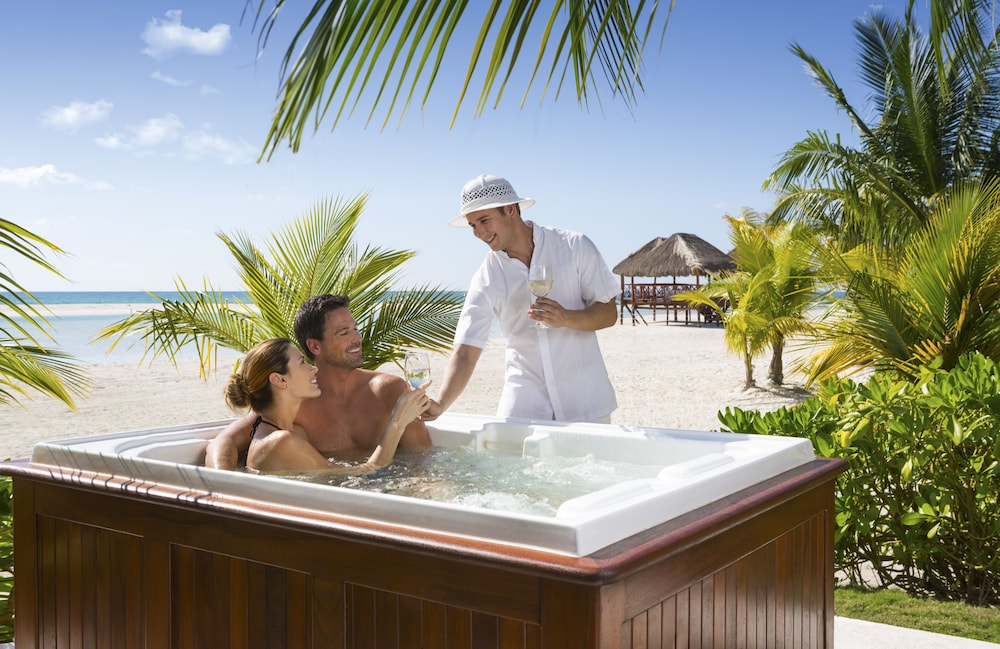 Palafitos Overwater Bungalows at El Dorado Maroma All Inclusive 16/49