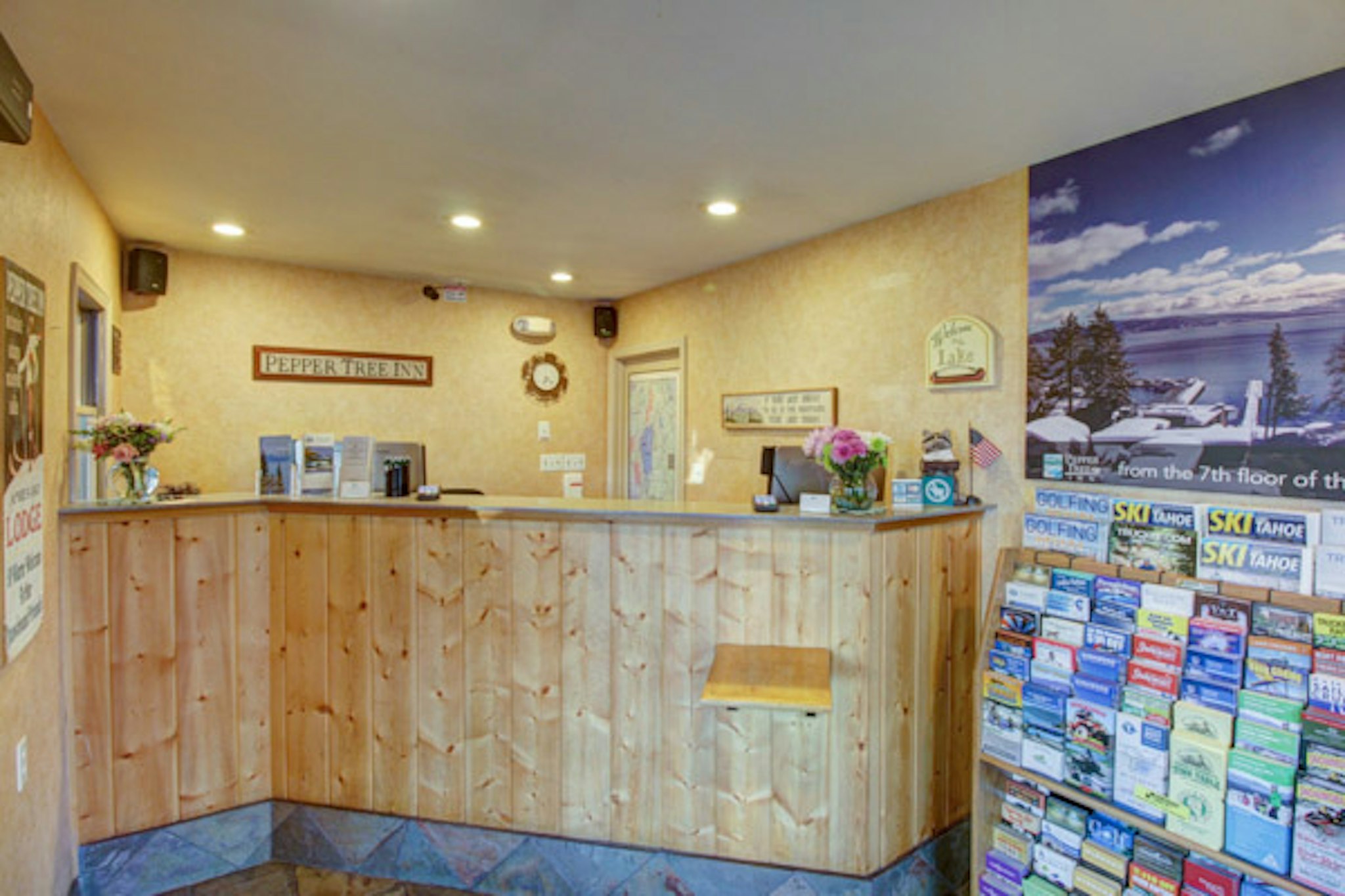 Pepper Tree Inn 5/35