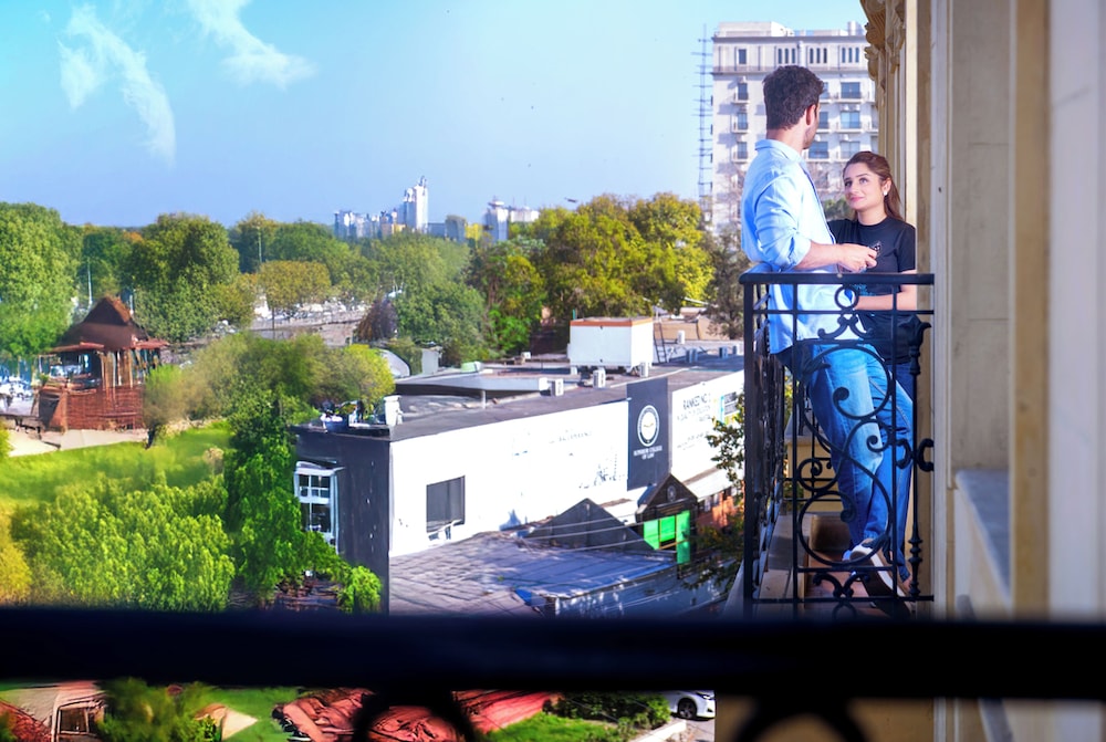 PC Residences Gulberg 10/50