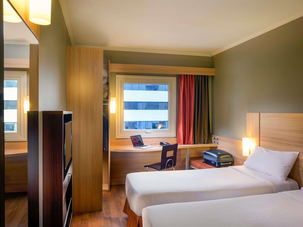Hotel Ibis Santiago Providencia 18/50