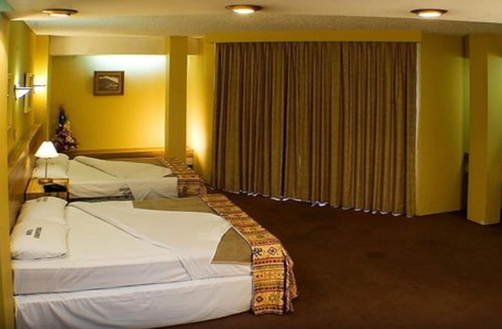 Hotel Universo Guadalajara 10/63