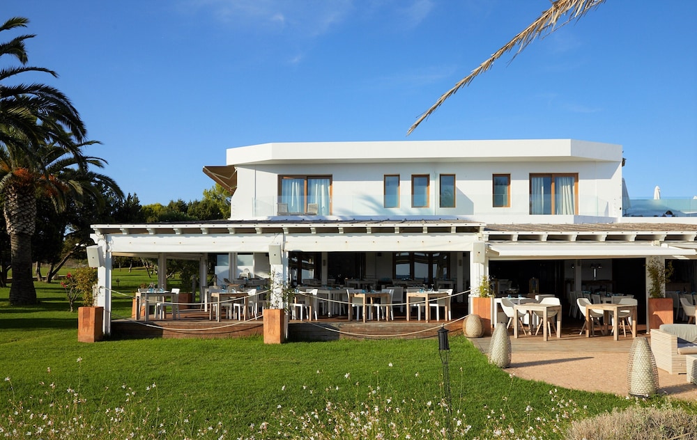 Gecko Hotel and Beach Club 1/50