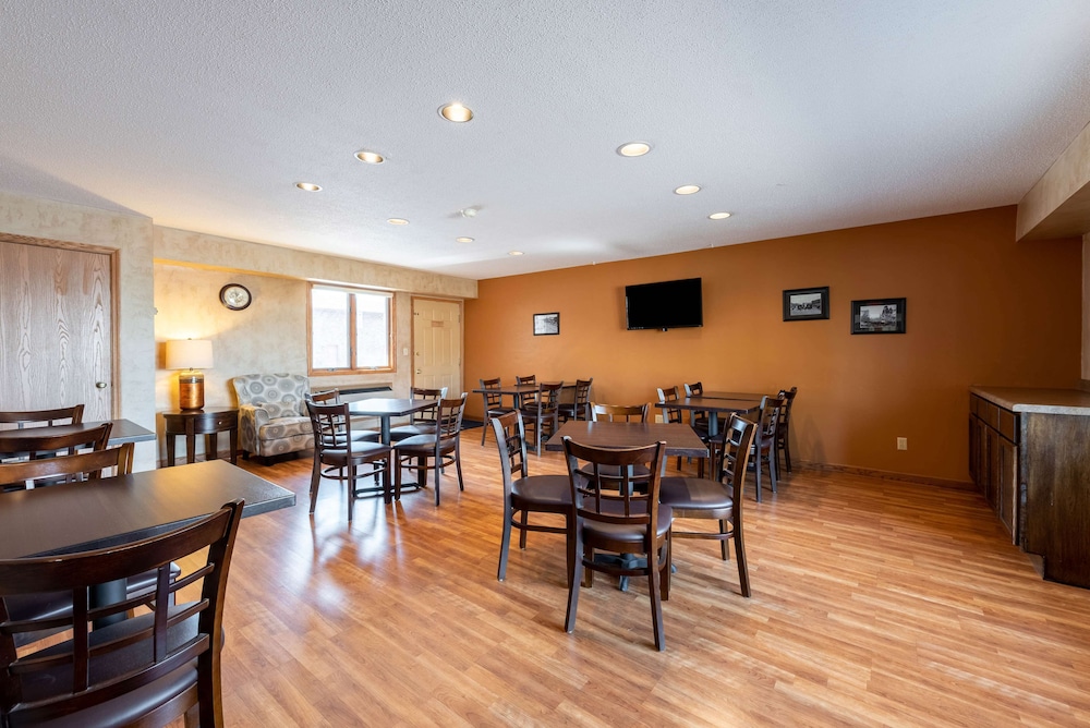 Americas Best Value Inn Suites St Marys 26/35