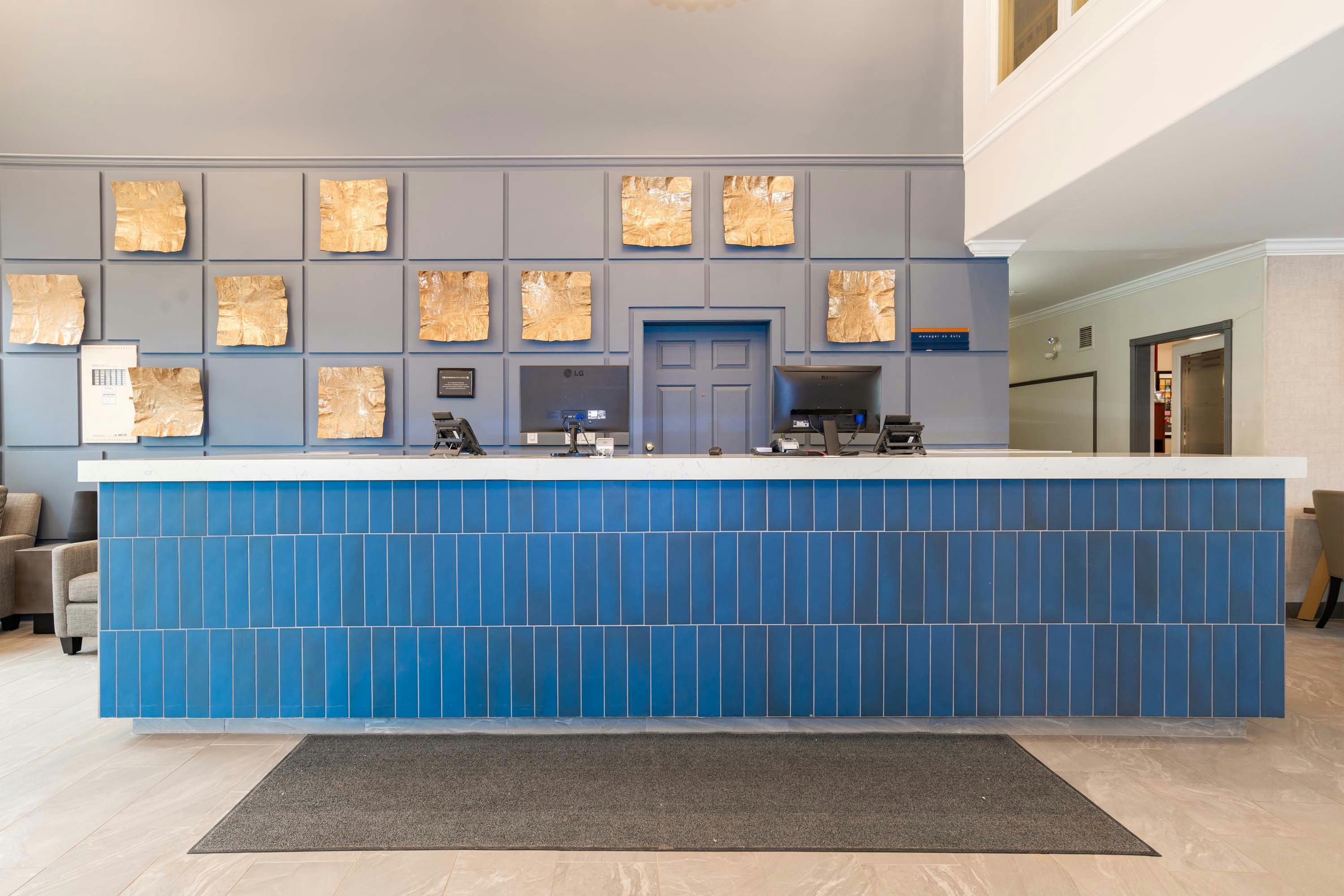 Sandman Hotel Quesnel 4/16
