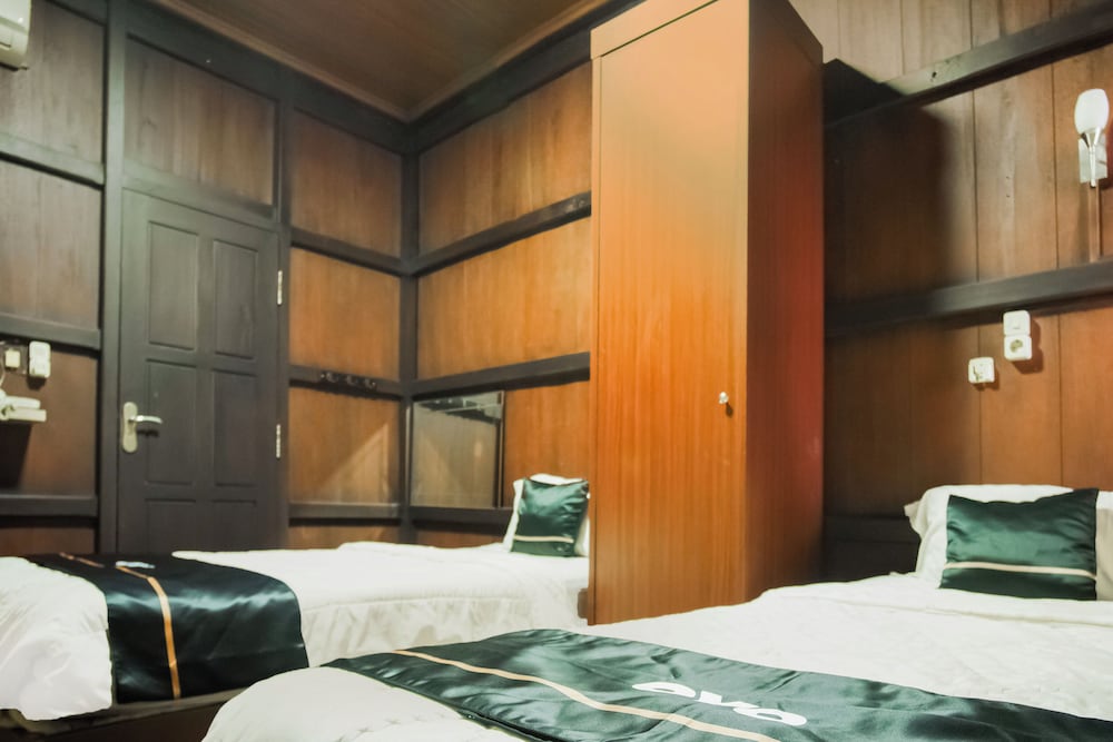 Townhouse Oak Ilir Timur I Near Ptc Mall 38/62