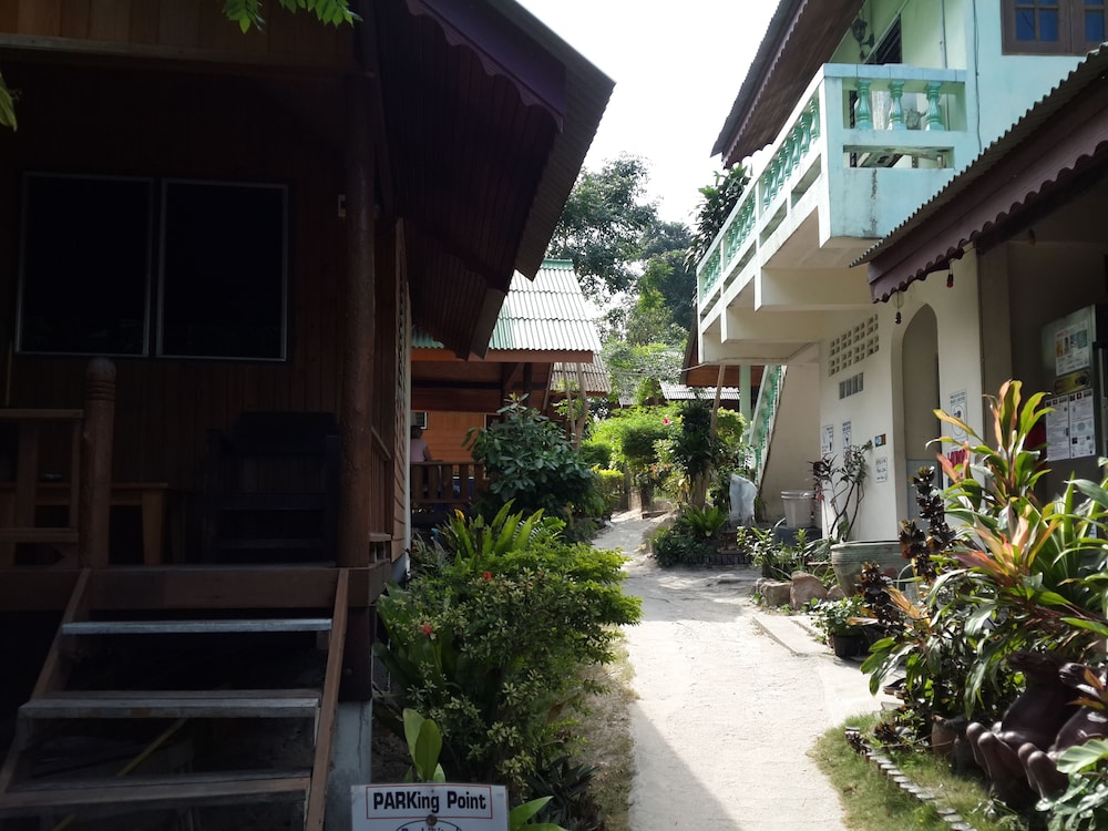 Save Bungalows 3/61