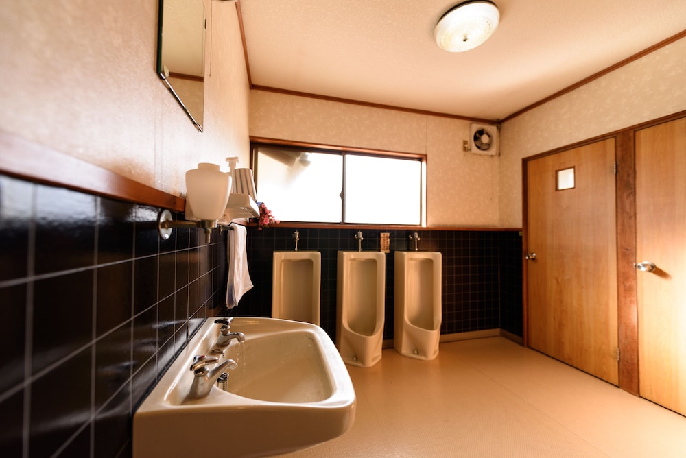 Yufuin Onsen Ryokan Jinnouchi 11/21