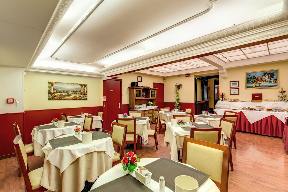 Flower Garden Hotel 29/47