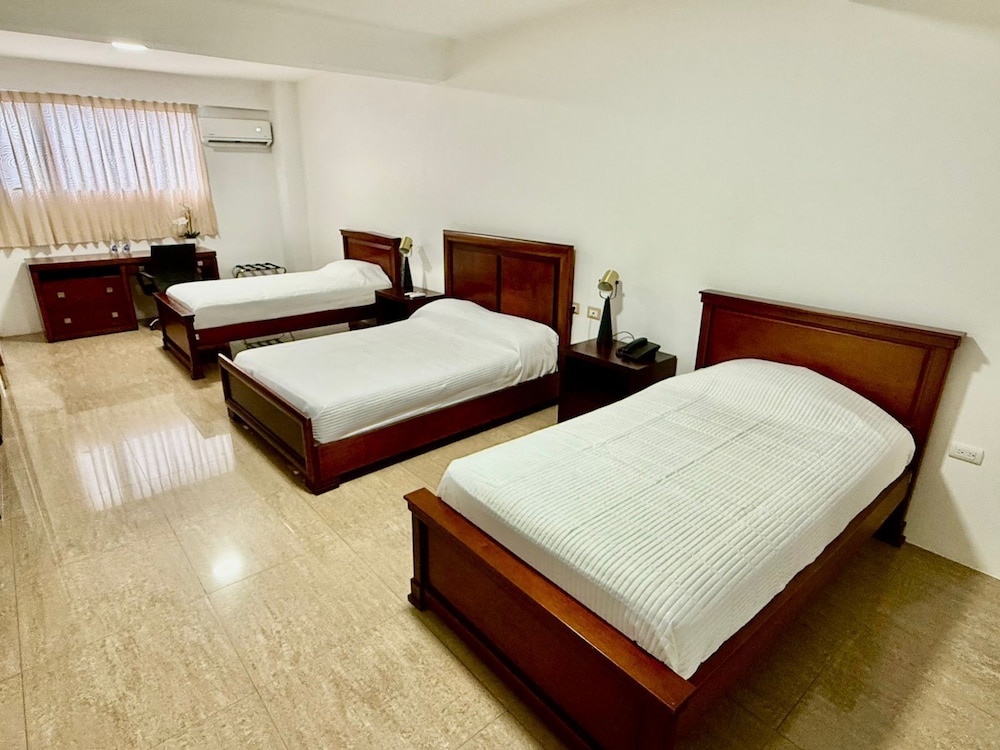 Hotel Marcelius 12/50