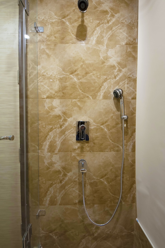Hotel Golden Grand 29/51