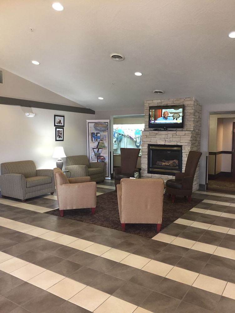 Best Western Plus Great Northern Inn 8/47