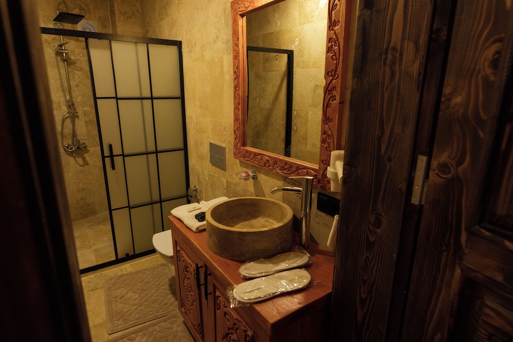 Gemosa Cappadocia Hotel 46/48