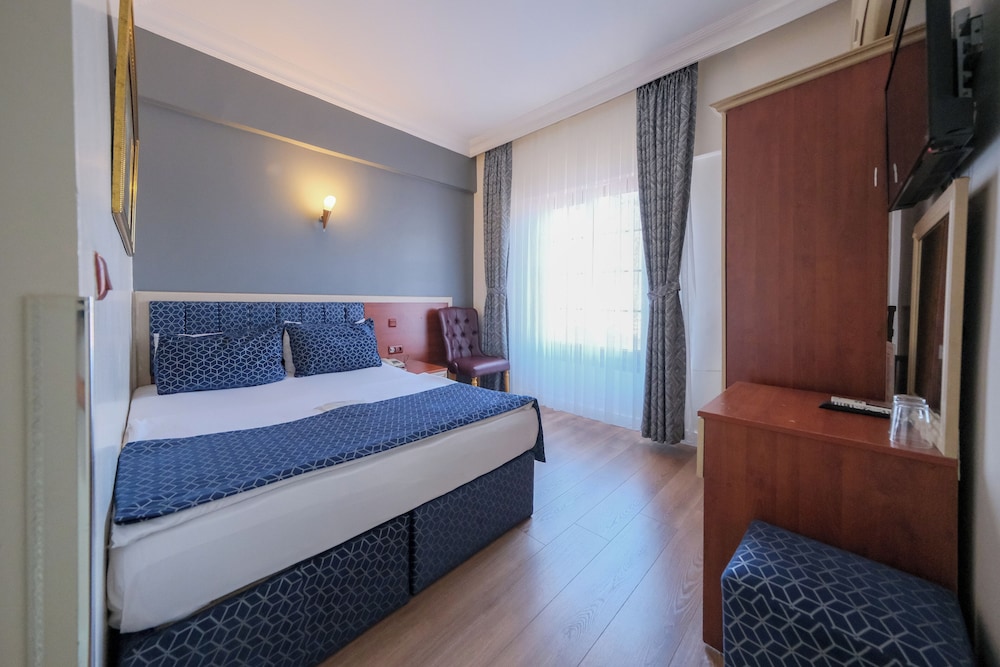 Superior, Double Bed, Balcony