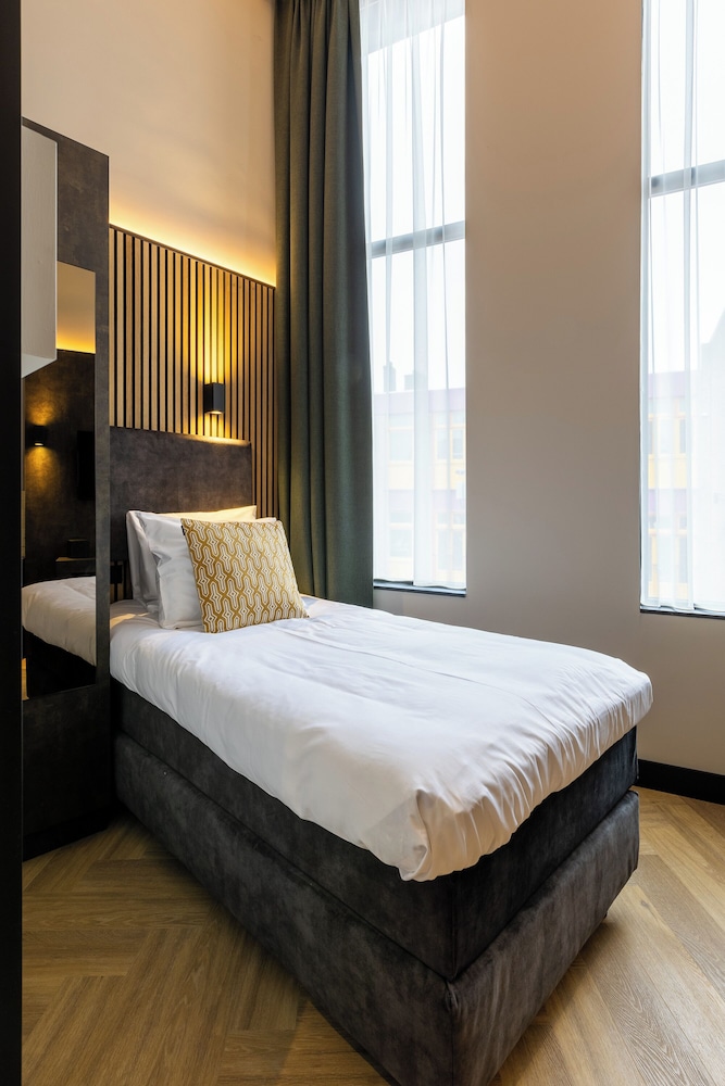 Monument Hotel 14/36