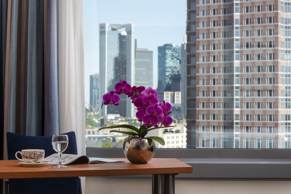 Maritim Hotel Frankfurt 8/72