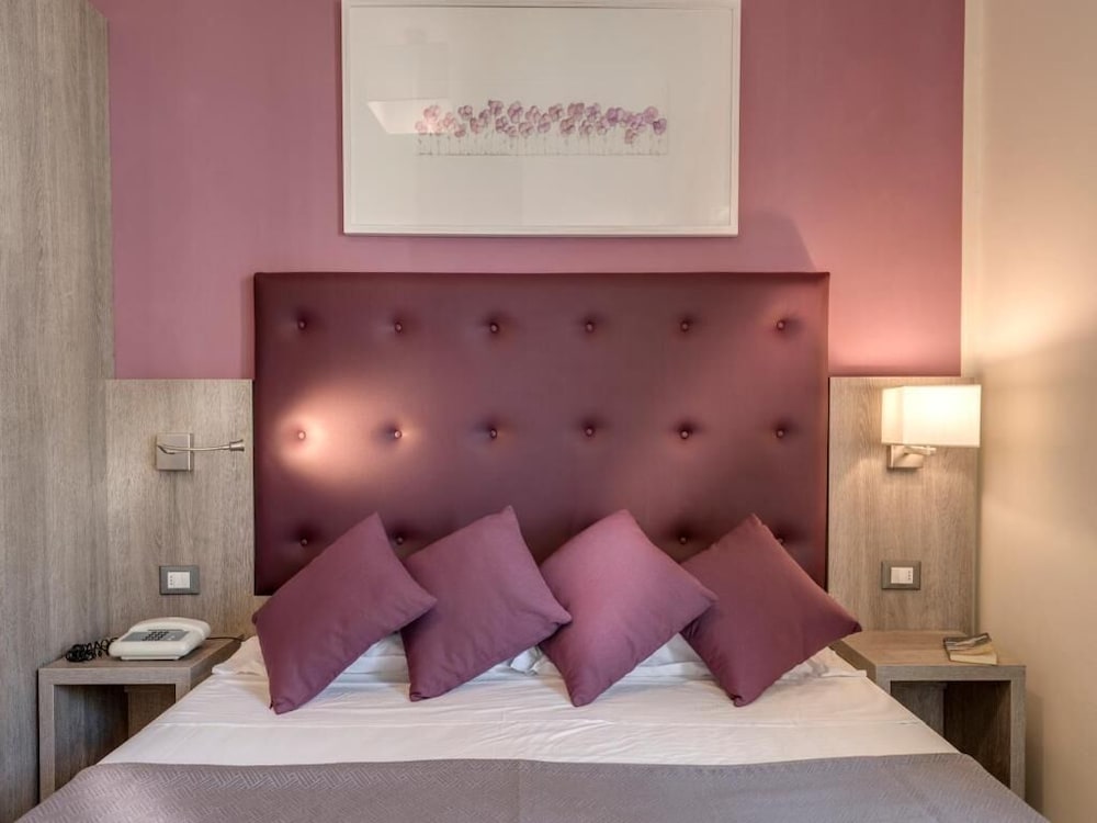 Hotel Azzurra 16/50