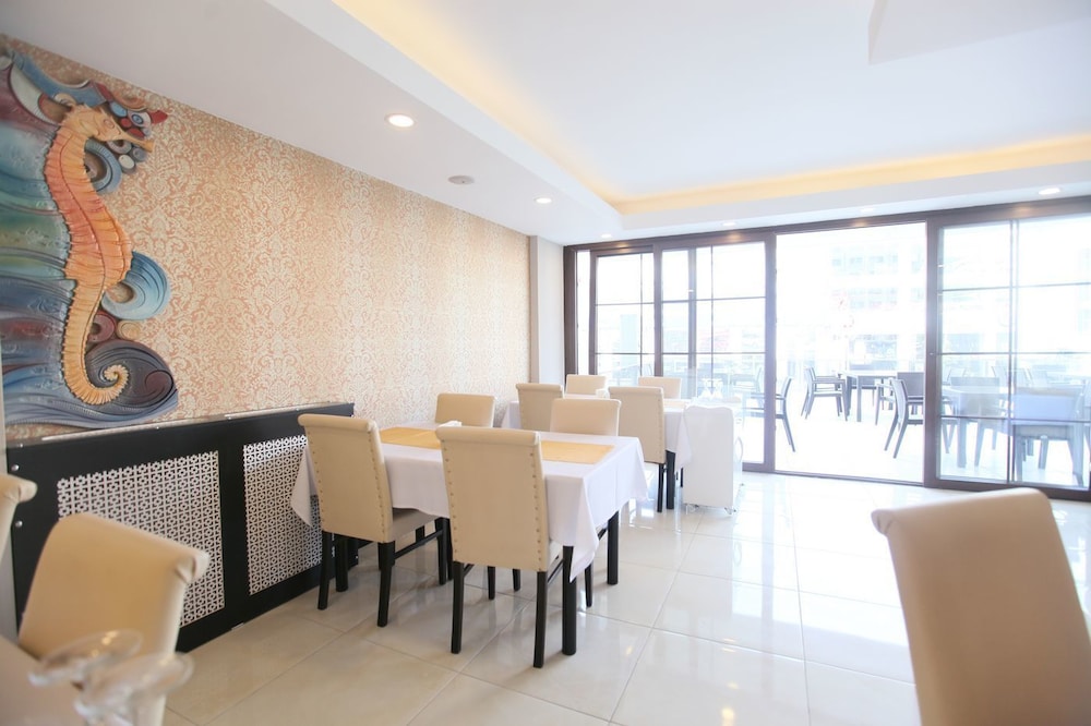 Konak Park Hotel 29/31