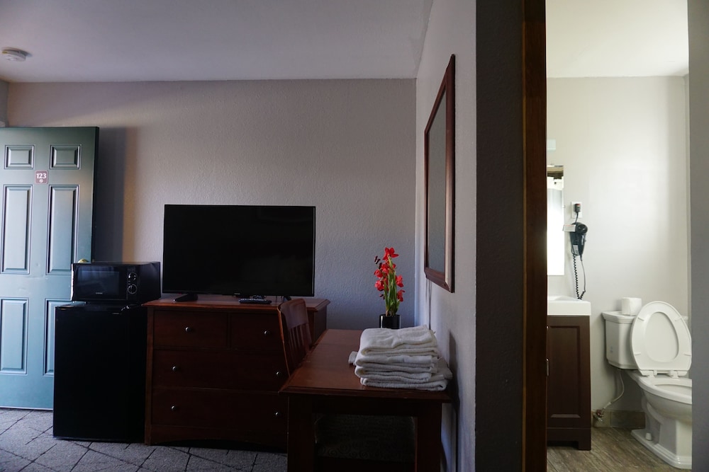 Lake Tahoe Inn 28/40