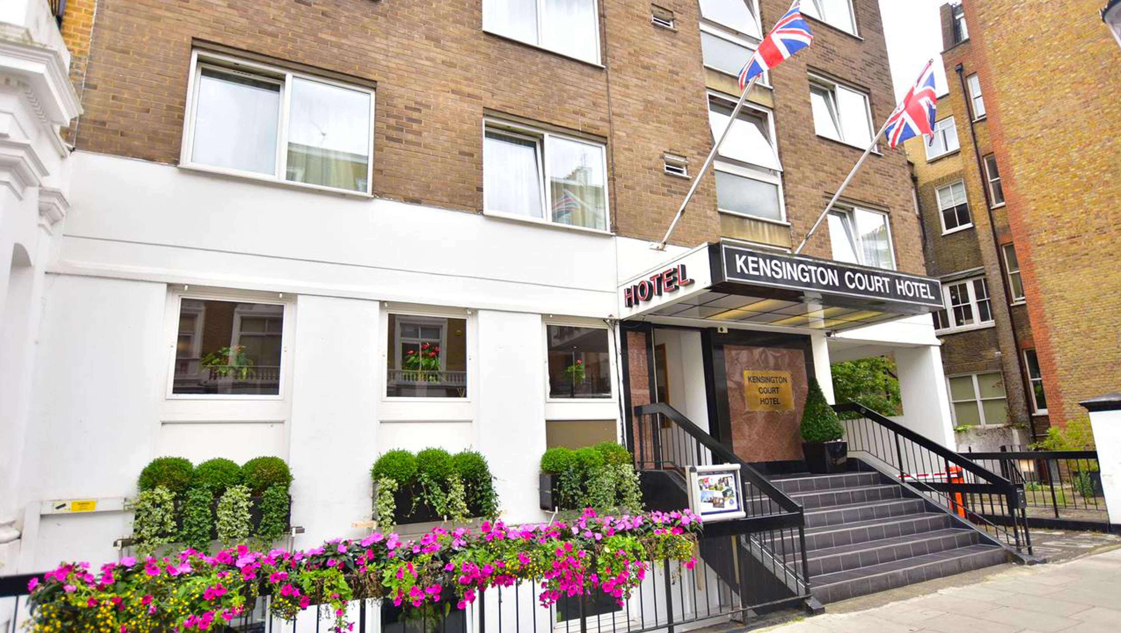 Kensington Court Hotel 3/51